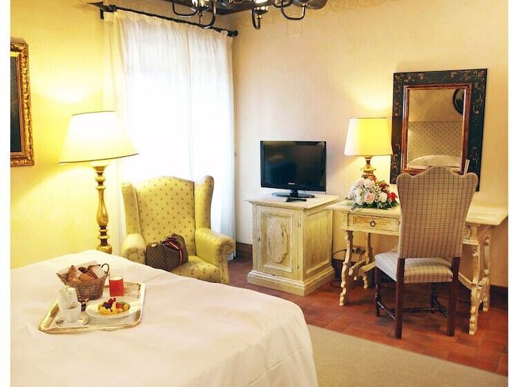 فندق ريفى Relais Todini