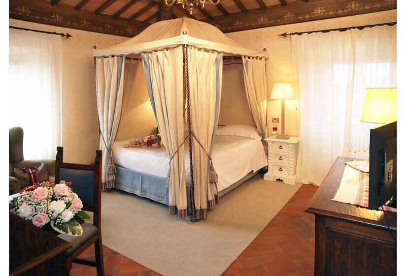 فندق ريفى Relais Todini