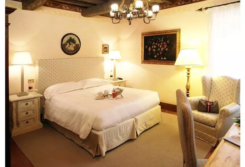 교외 호텔 Relais Todini