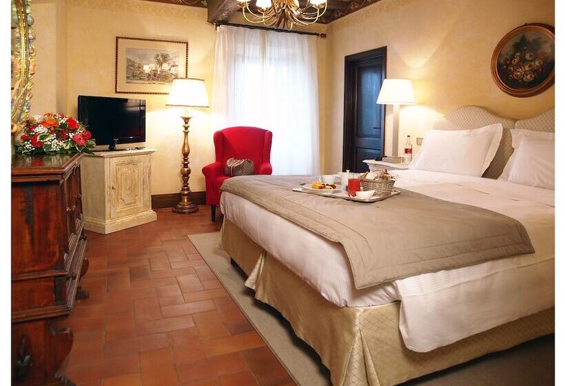 فندق ريفى Relais Todini