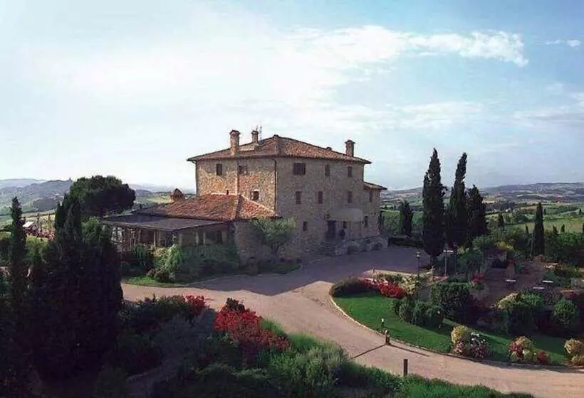 교외 호텔 Relais Todini