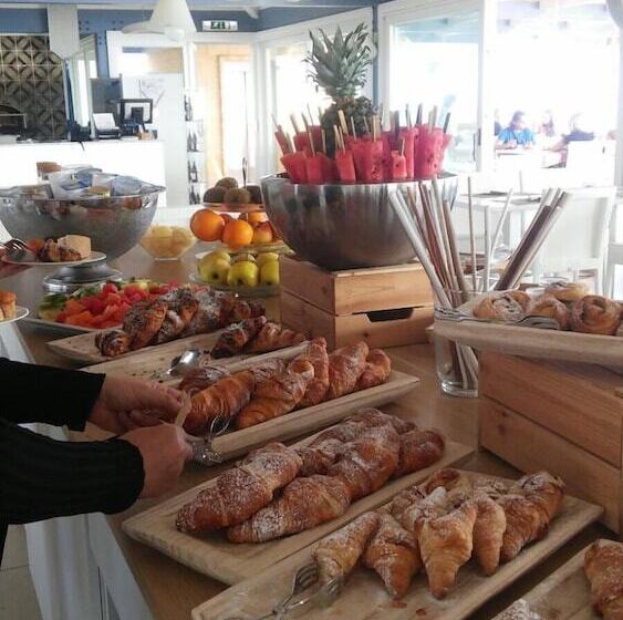 בית מלון כפרי Venus Sea Garden