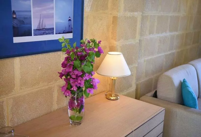 בית מלון כפרי Venus Sea Garden