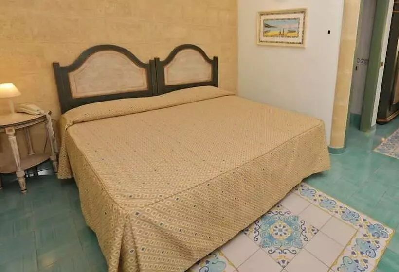 בית מלון כפרי Venus Sea Garden