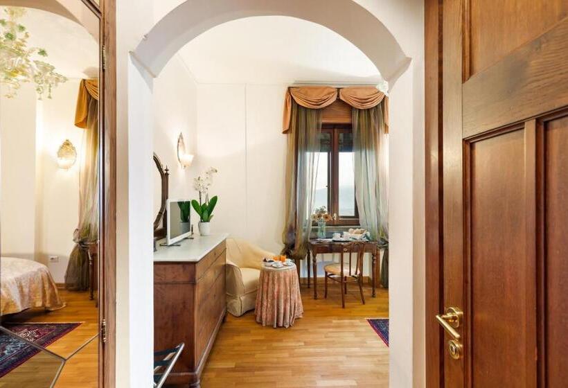 בית מלון כפרי Villa Pambuffetti