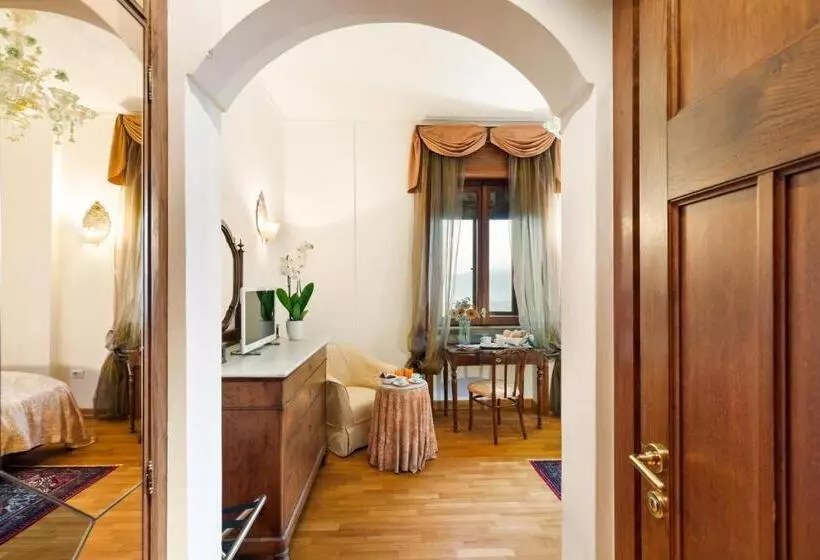 호텔 Villa Pambuffetti