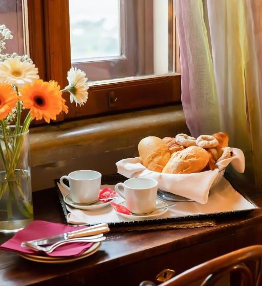 בית מלון כפרי Villa Pambuffetti