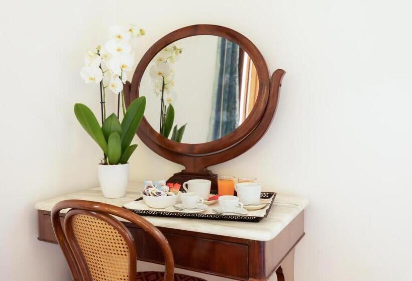 בית מלון כפרי Villa Pambuffetti