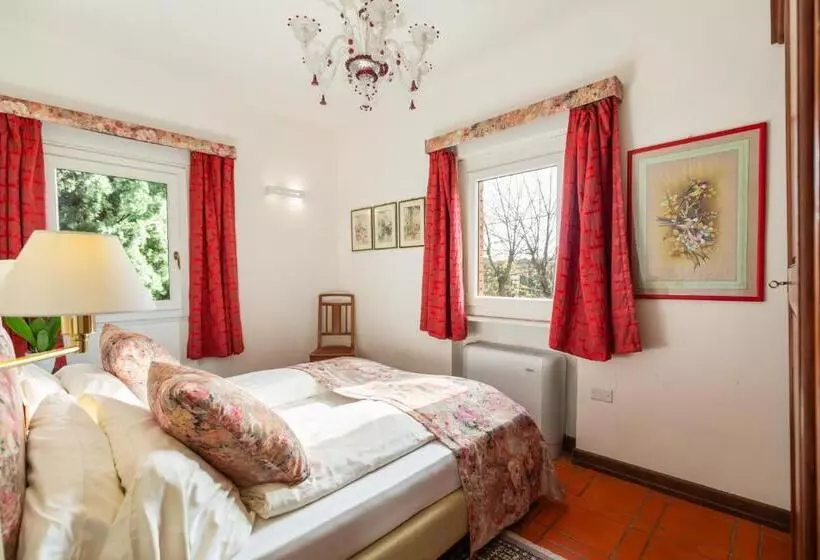 호텔 Villa Pambuffetti