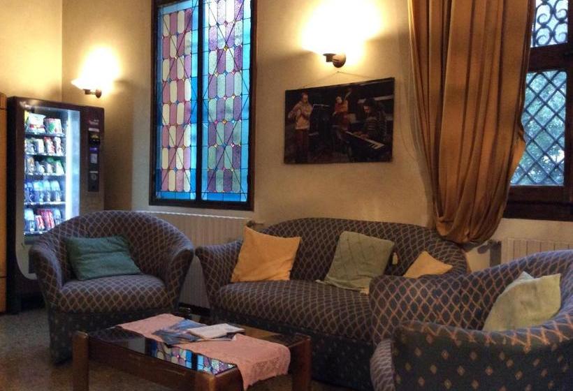 ホテル Villa Parco