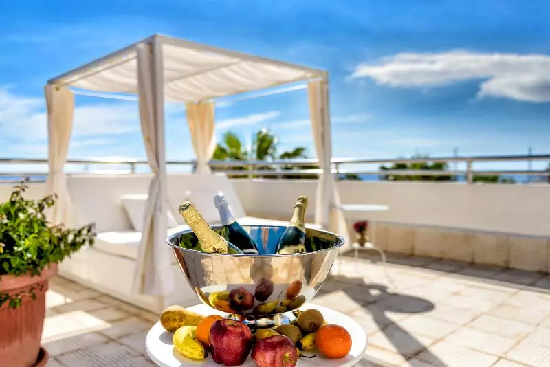 Apartamentos Oro Blanco