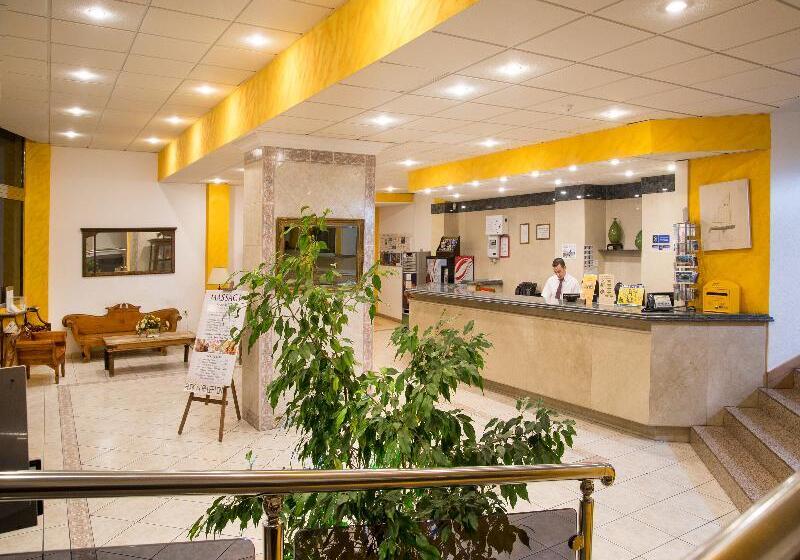 Apartamentos Oro Blanco