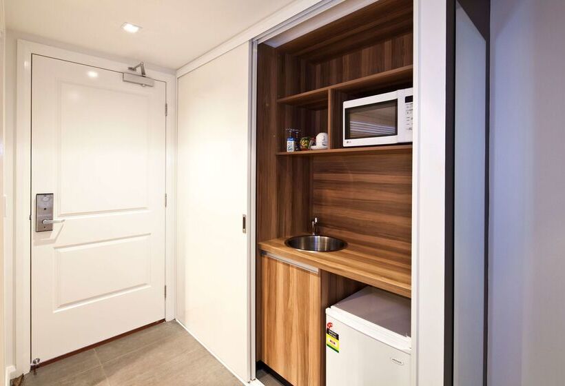 בית מלון כפרי Best Western Plus Ballarat Suites