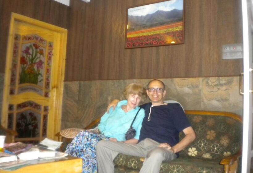 Hotell Blooming Dale