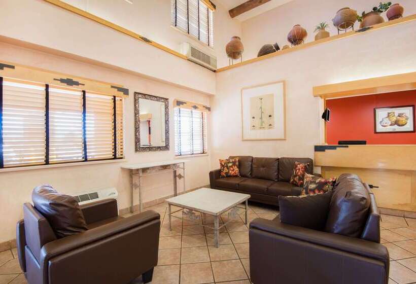 هتل Hawthorn Suites By Wyndham Albuquerque