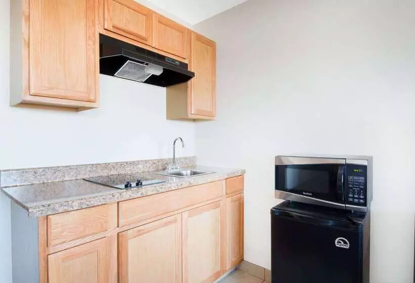 Szálloda Hawthorn Suites By Wyndham Albuquerque