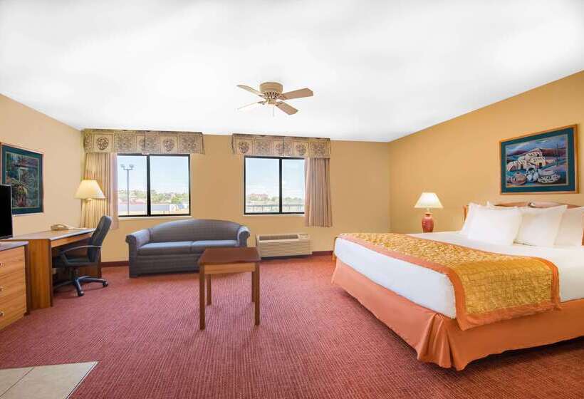 هتل Hawthorn Suites By Wyndham Albuquerque