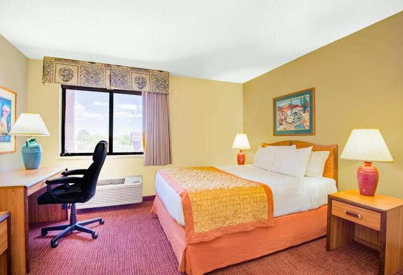 هتل Hawthorn Suites By Wyndham Albuquerque