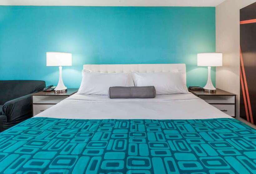 فندق Howard Johnson By Wyndham Romulus Detroit Metro Airport