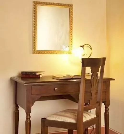 Hotelli La Locanda Del Borgo