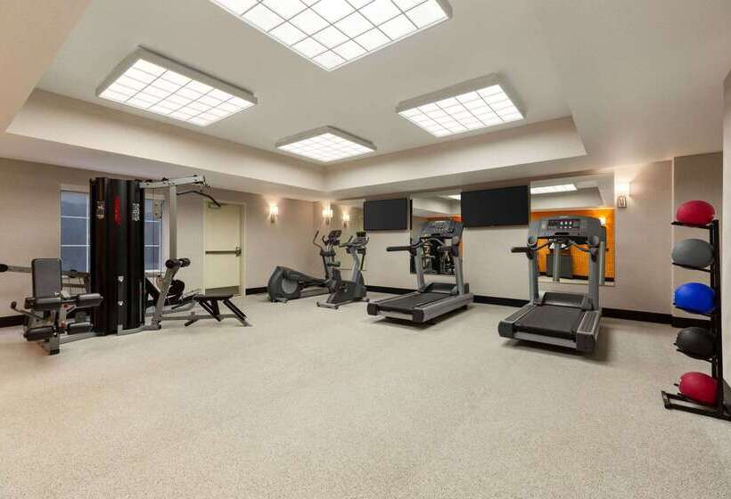 בית מלון כפרי La Quinta Inn And Suites By Wyndham At Watiki Waterpark