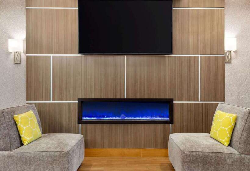 בית מלון כפרי La Quinta Inn And Suites By Wyndham At Watiki Waterpark