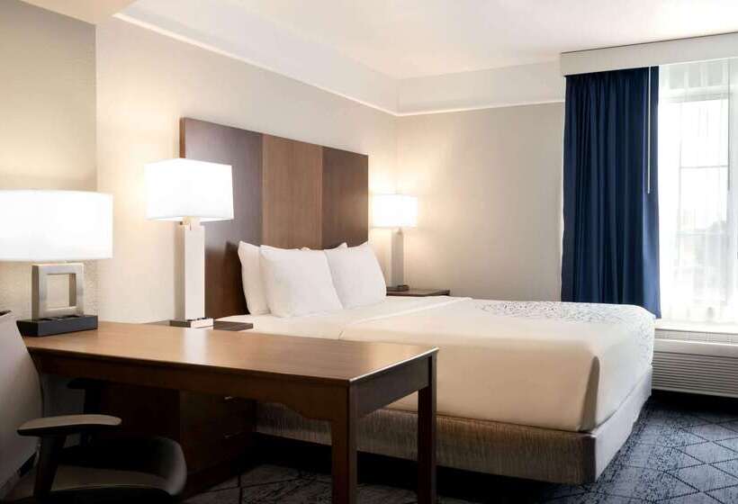 בית מלון כפרי La Quinta Inn And Suites By Wyndham At Watiki Waterpark