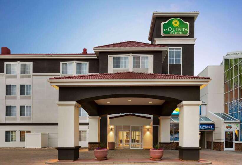 בית מלון כפרי La Quinta Inn And Suites By Wyndham At Watiki Waterpark
