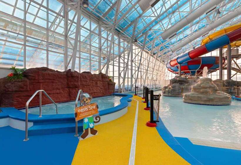 בית מלון כפרי La Quinta Inn And Suites By Wyndham At Watiki Waterpark