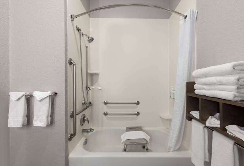 בית מלון כפרי La Quinta Inn And Suites By Wyndham At Watiki Waterpark