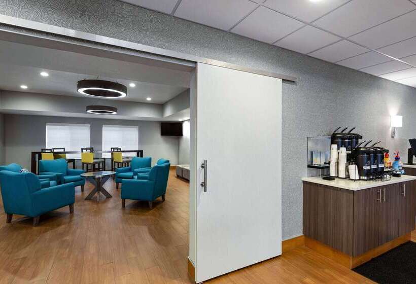 בית מלון כפרי La Quinta Inn And Suites By Wyndham At Watiki Waterpark