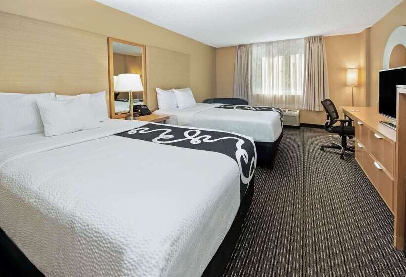 호텔 La Quinta By Wyndham West Palm Beach Airport