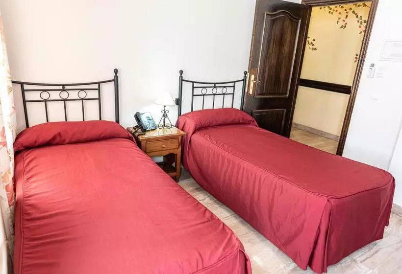 Отель Las Rosas