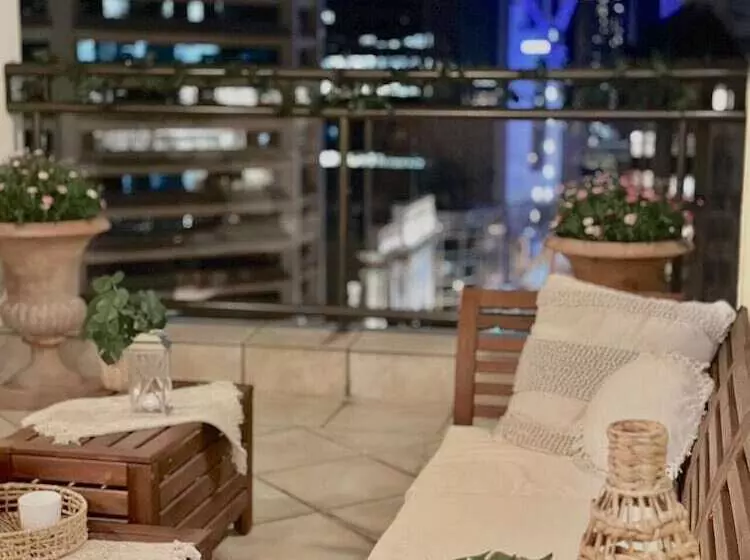 Отель Macarthur Chambers