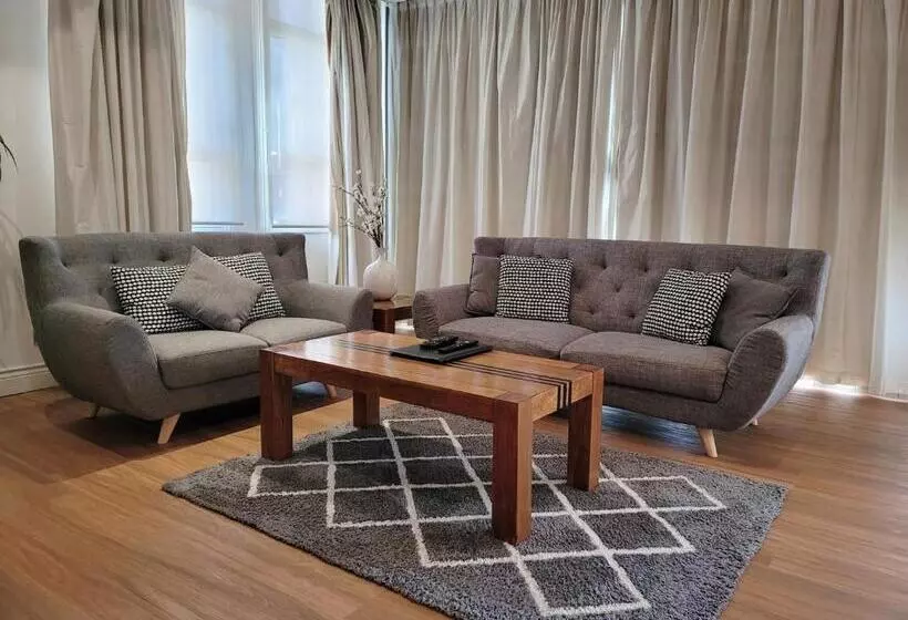 Отель Macarthur Chambers