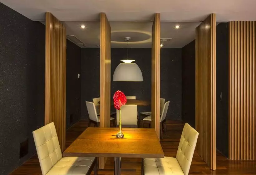 هتل Melia Brasil 21