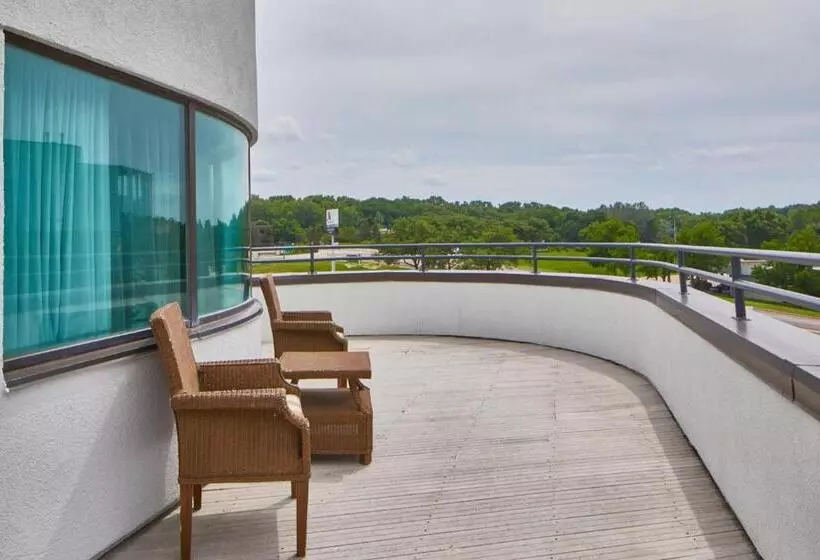 هتل Minneapolis Marriott West