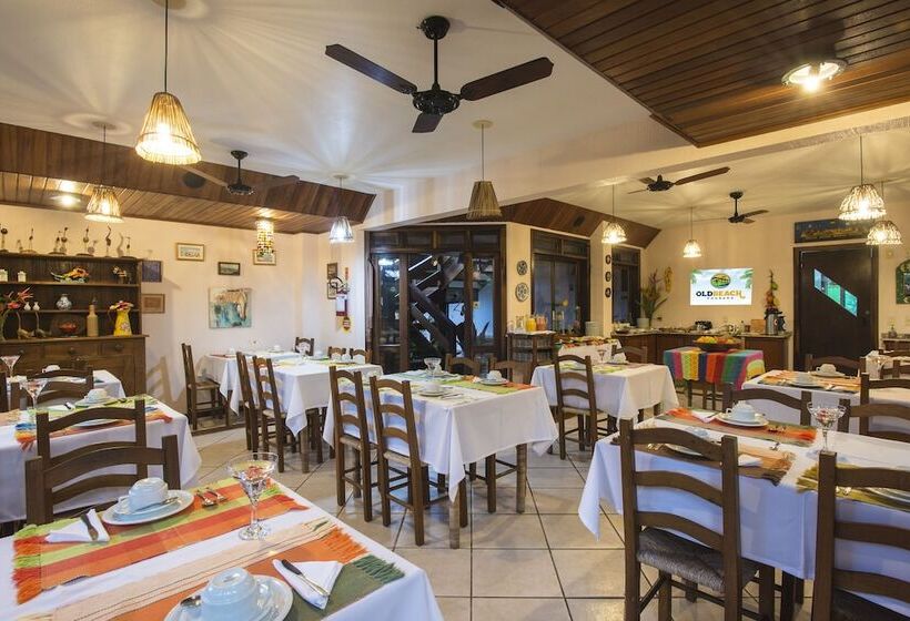 Hotel Pousada Old Beach