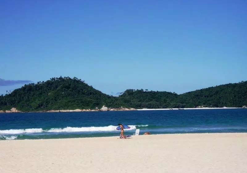 فندق Pousada Old Beach