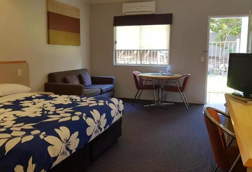 בית מלון כפרי Red Bridge Motor Inn