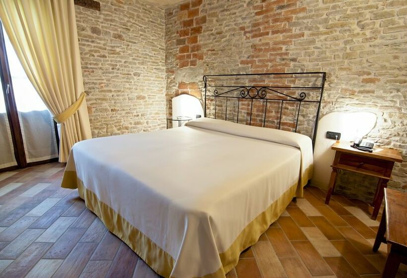 ホテル Relais Montemarino