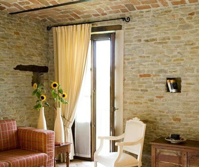 ホテル Relais Montemarino