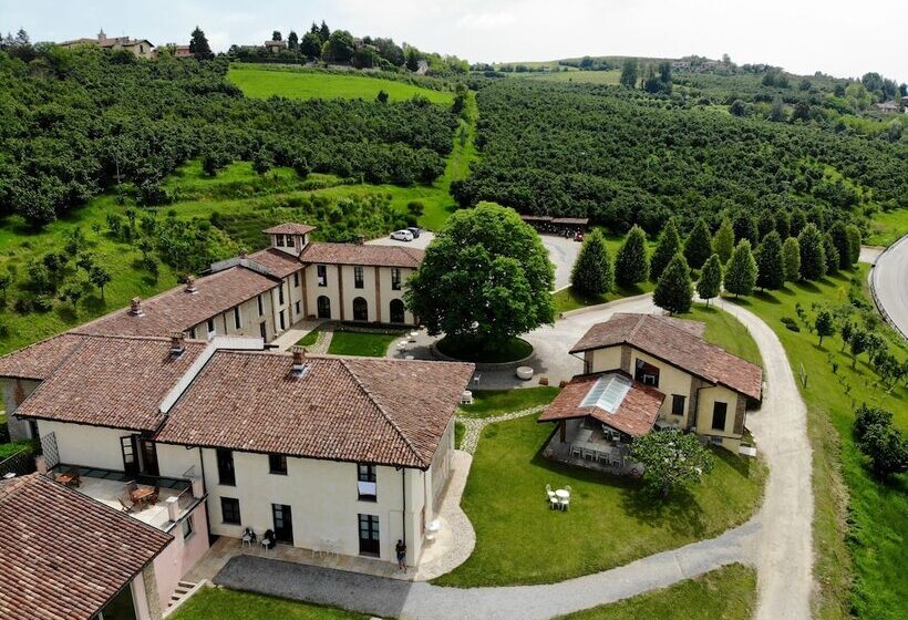 ホテル Relais Montemarino