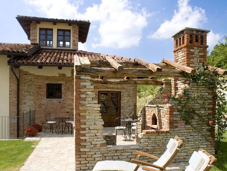 ホテル Relais Montemarino