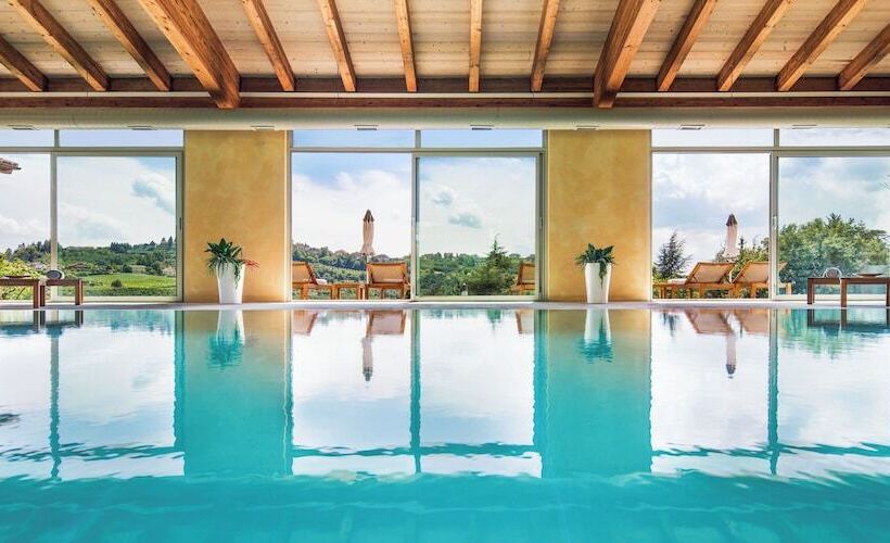 ホテル Relais Montemarino