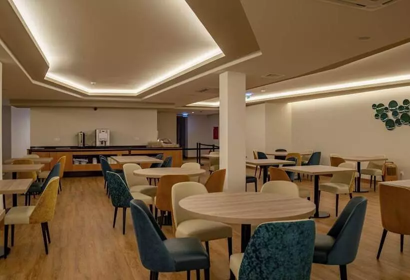 Отель Santa Eufémia Covilhã