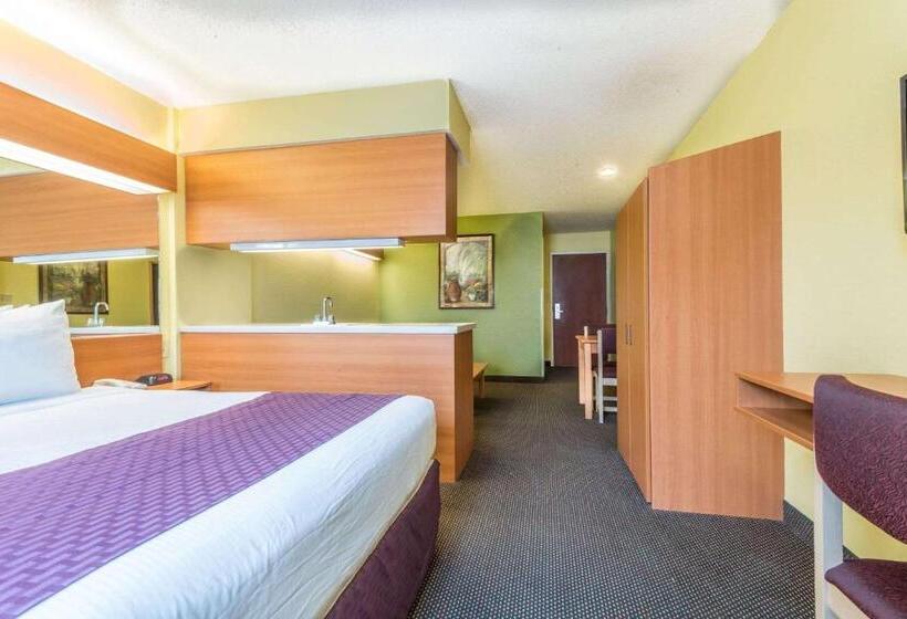 Microtel Inn & Suites By Wyndham Auburn