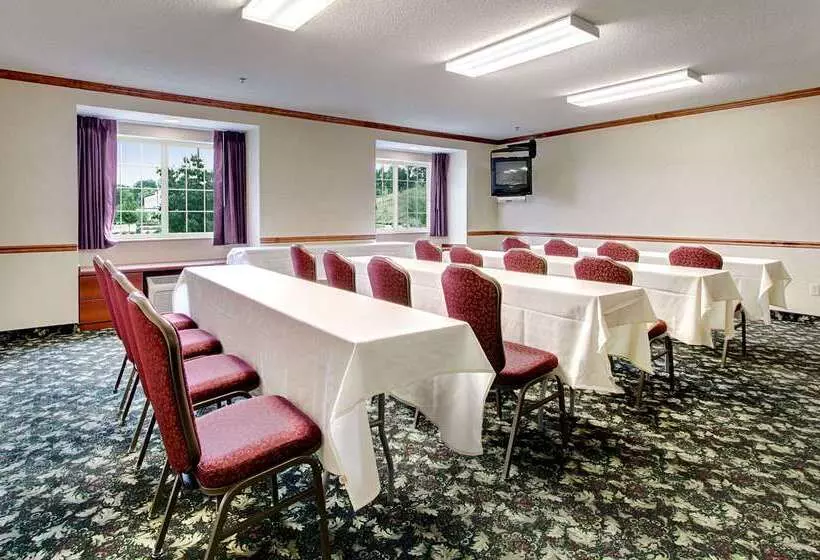 Microtel Inn & Suites By Wyndham Bridgeport