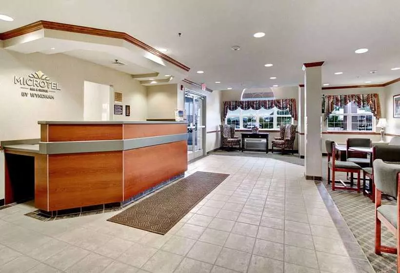 Microtel Inn & Suites By Wyndham Bridgeport