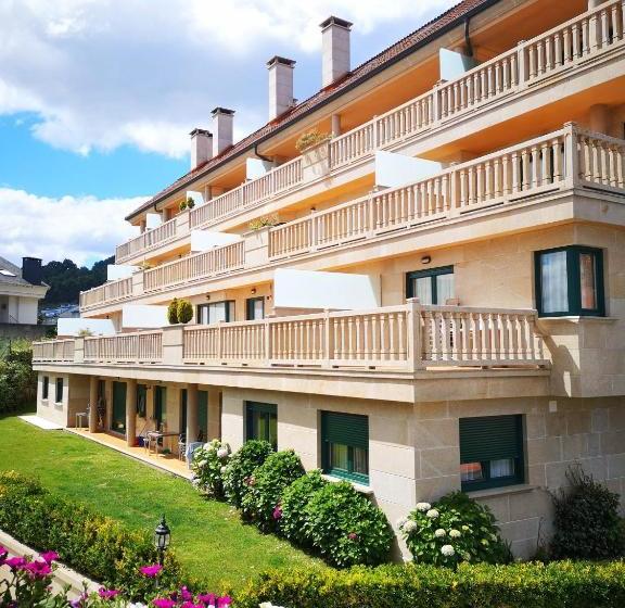 Apartamentos Ría De Bayona